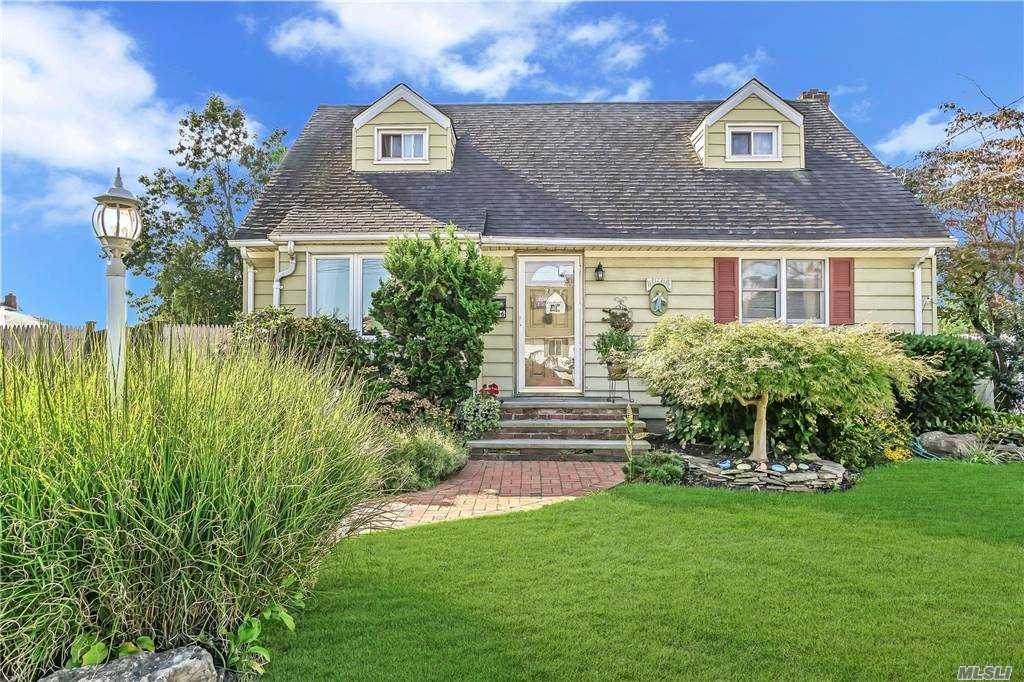 36 Ecker Avenue - Photo 1