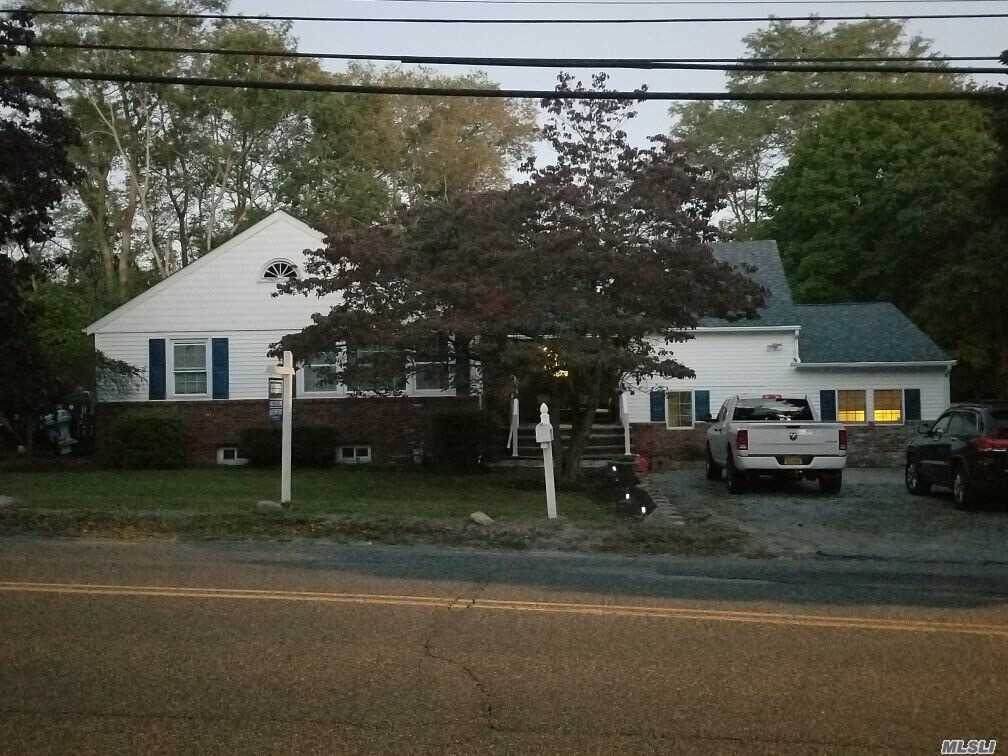 335 Wading River Road - Photo 1