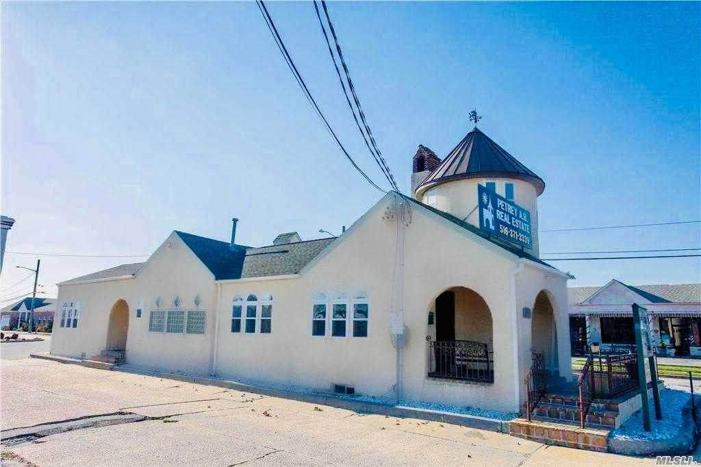 2041 Park Street - Photo 1