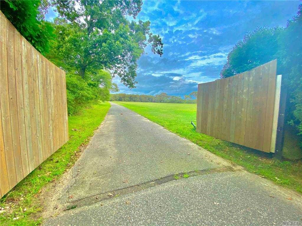 17 Lewis Road - Photo 1