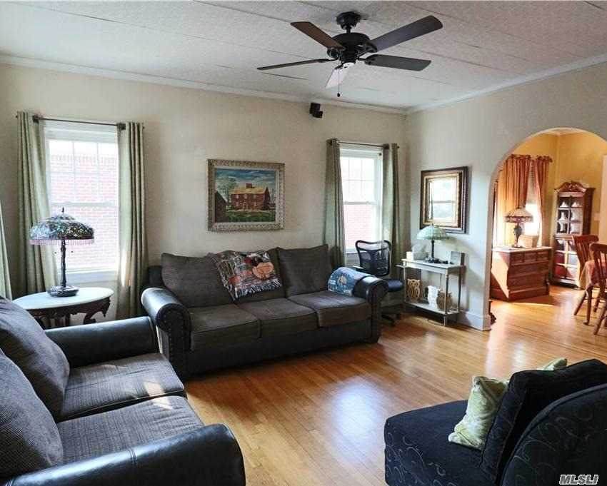 14-50 156 Street - Photo 1