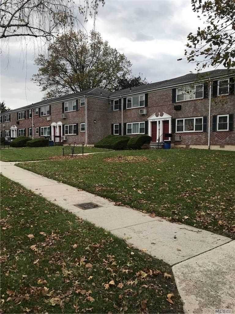 150-44 Jewel Ave - Photo 1