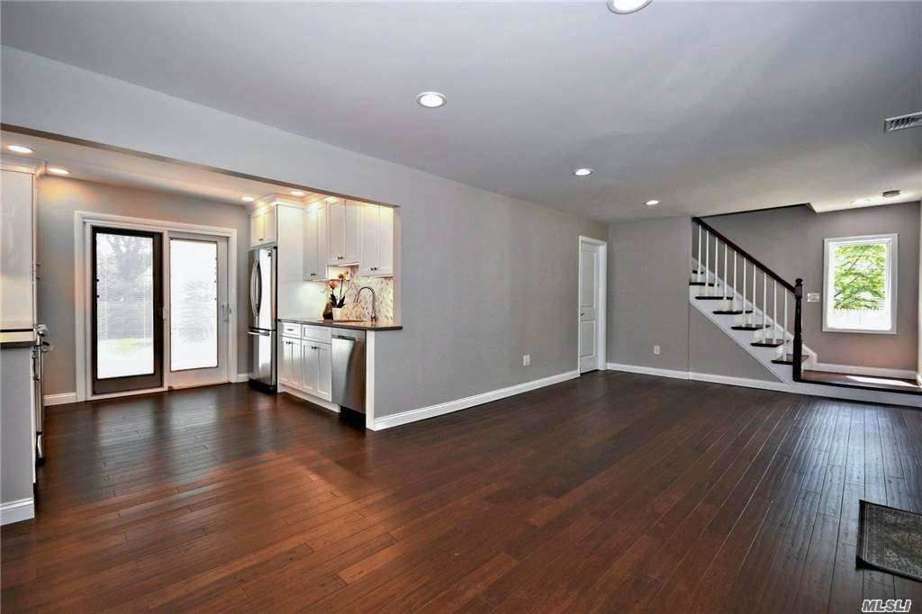 115 Woodland Drive - Photo 1