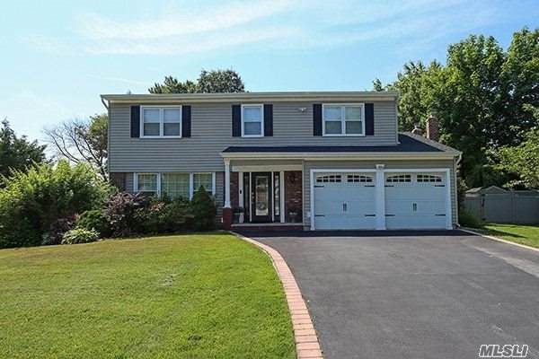 54 Sherwood Drive - Photo 1
