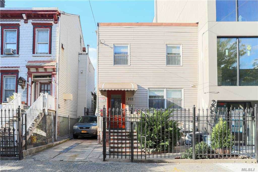 203 Freeman Street - Photo 1
