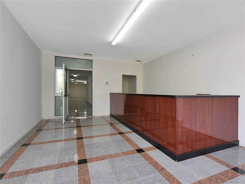 31-18 Union Street - Photo 1