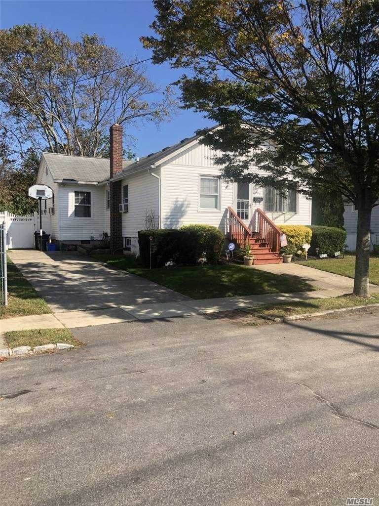 520 Hickory Street - Photo 1