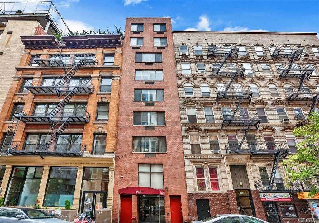 229 24th Street - Photo 1
