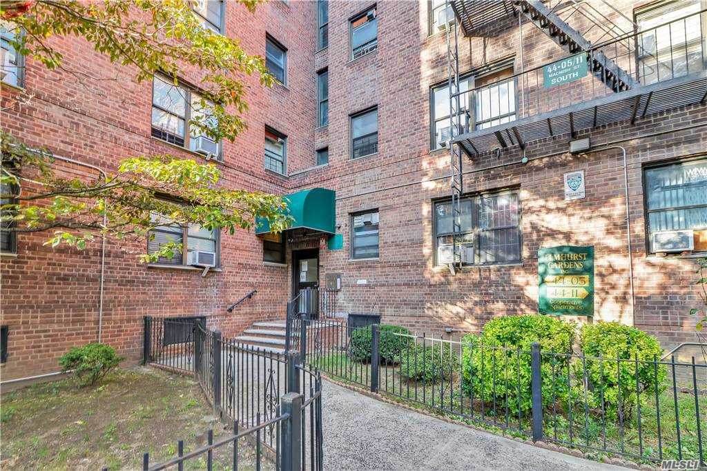 44-05 Macnish Street - Photo 1