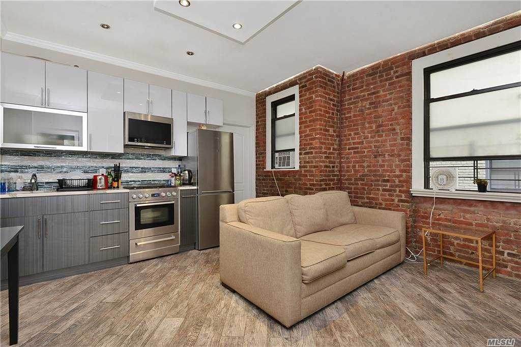 2116 35 Street - Photo 1