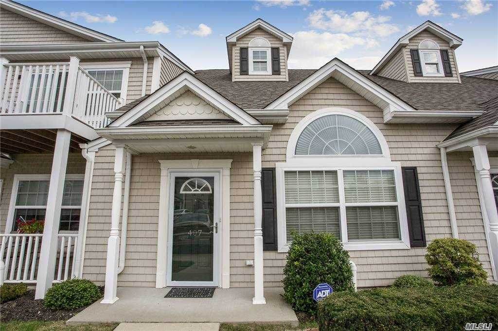 407 Willow Lane - Photo 1