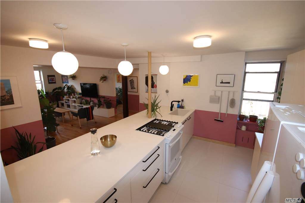 3510 Avenue H - Photo 1