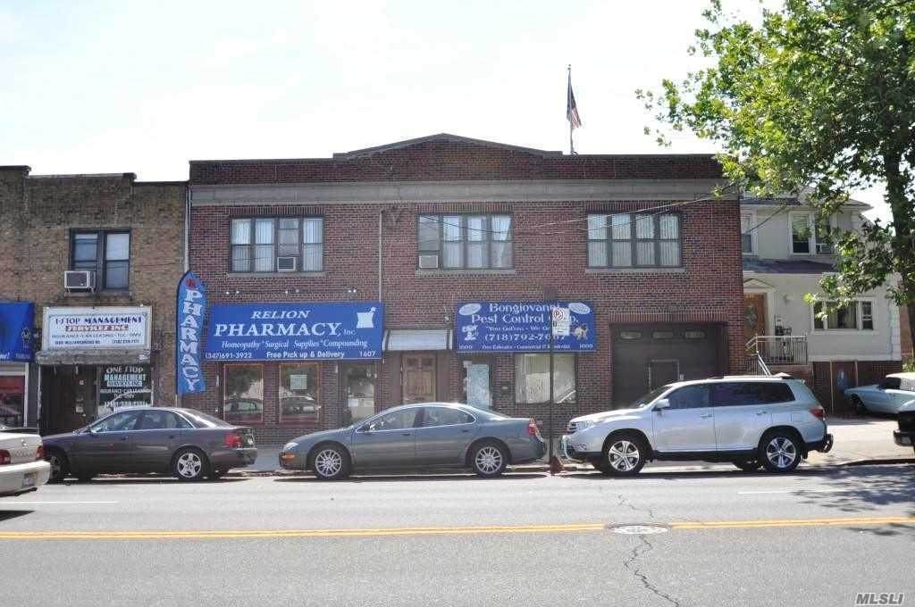 1607 Williamsbridge Road - Photo 1