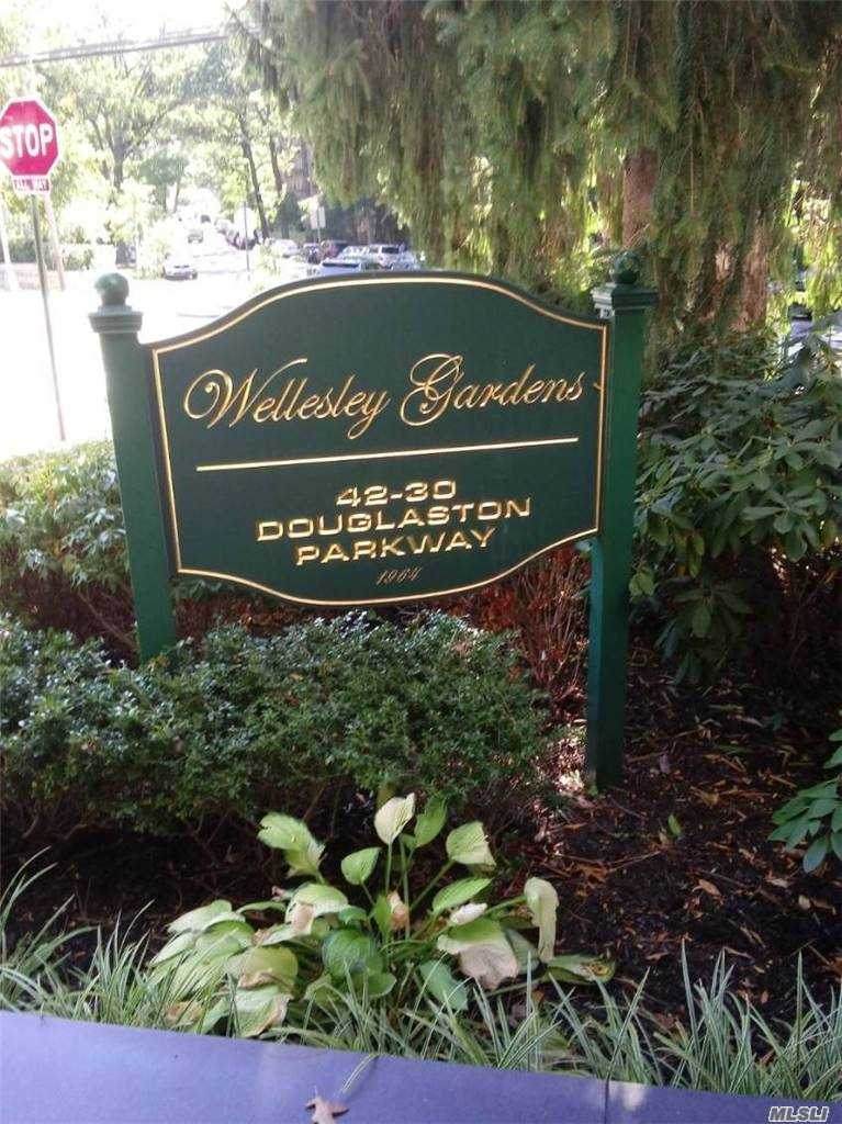 42-30 Douglaston Parkway - Photo 1