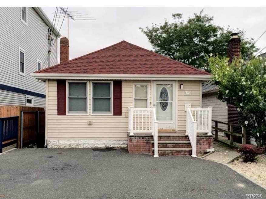 73 West Boulevard - Photo 1