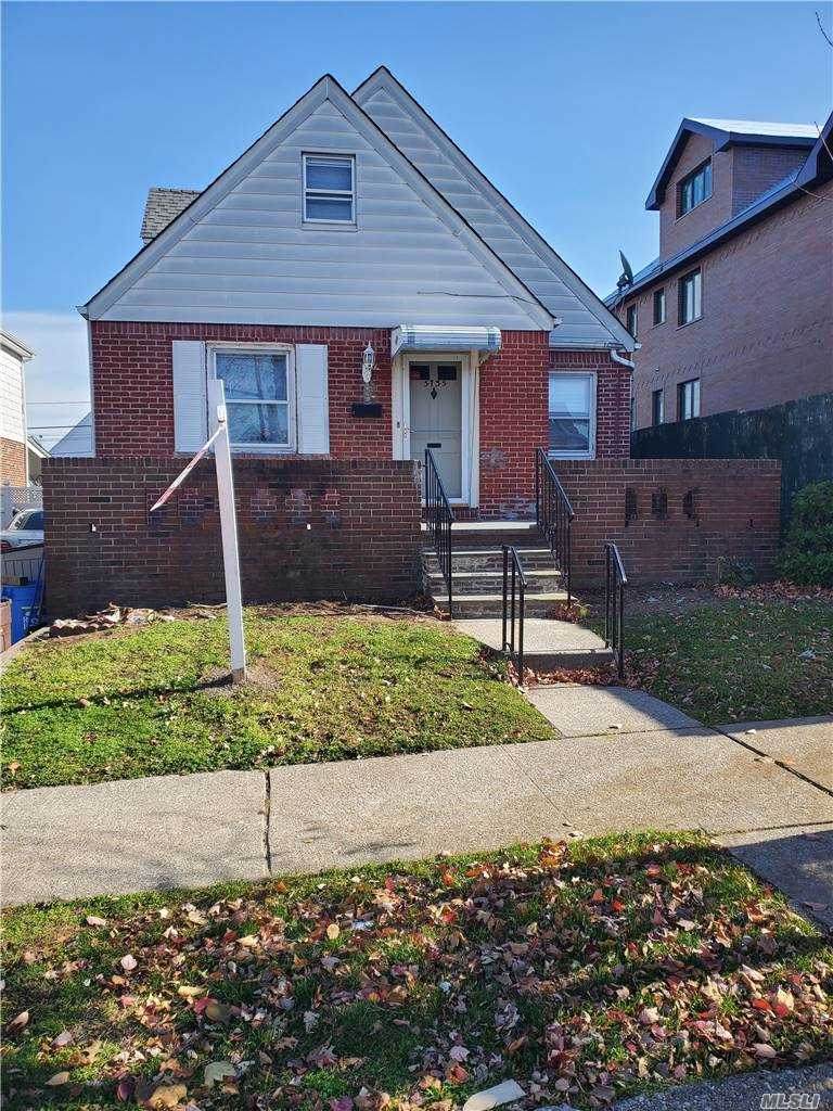 57-35 Parsons Boulevard - Photo 1