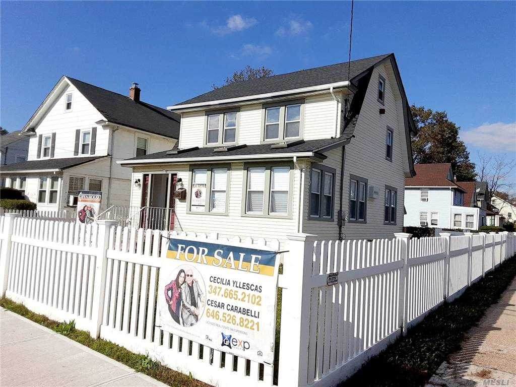 371 Columbia Street - Photo 1