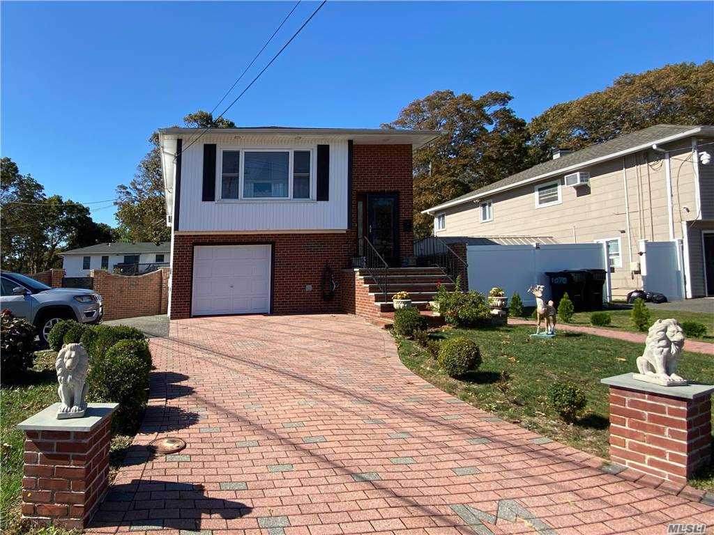 1074 Hyman Avenue - Photo 1