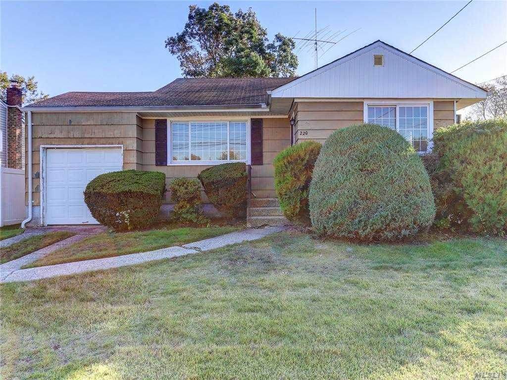 220 Rose Street - Photo 1