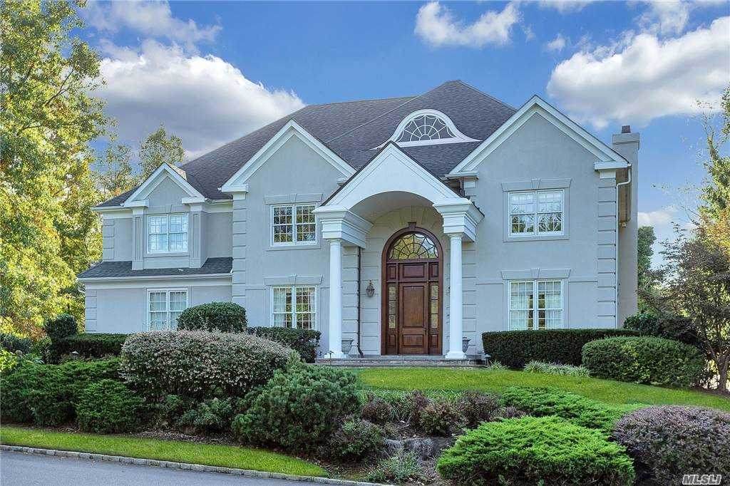 28 Stone Hill Drive - Photo 1