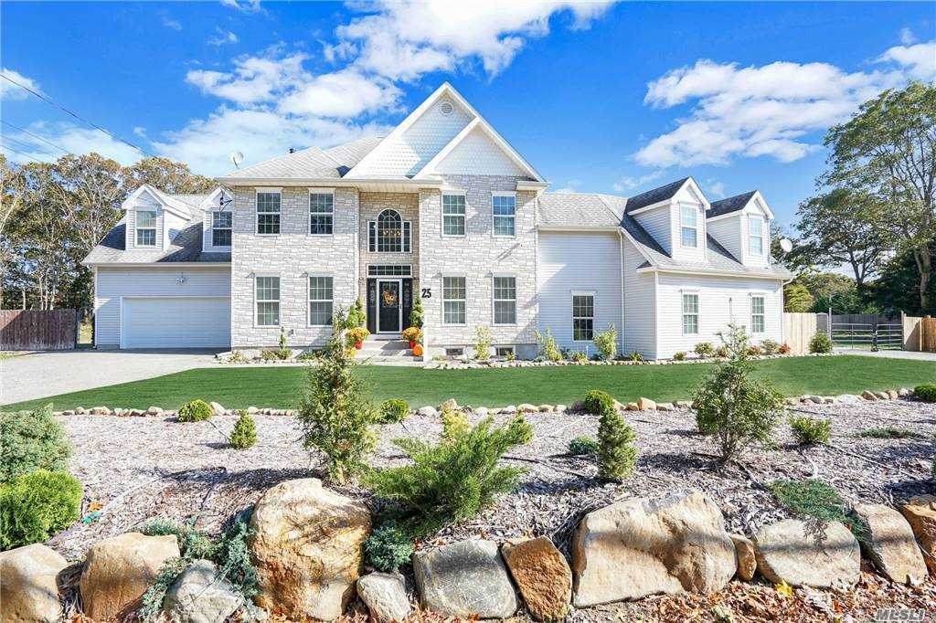 25 Wading River Road - Photo 1