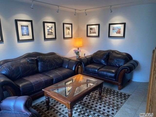 46 Janet St - Photo 1