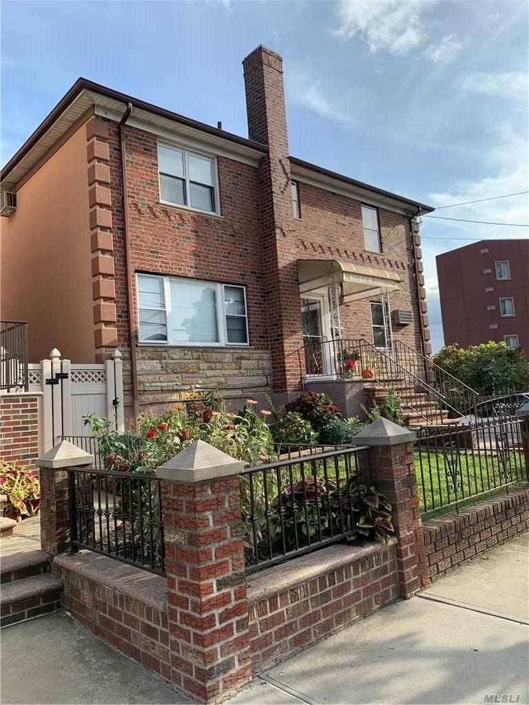 21-38 Greene Avenue - Photo 1