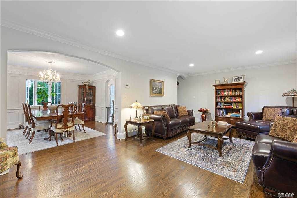 25 Strathmore Road - Photo 1