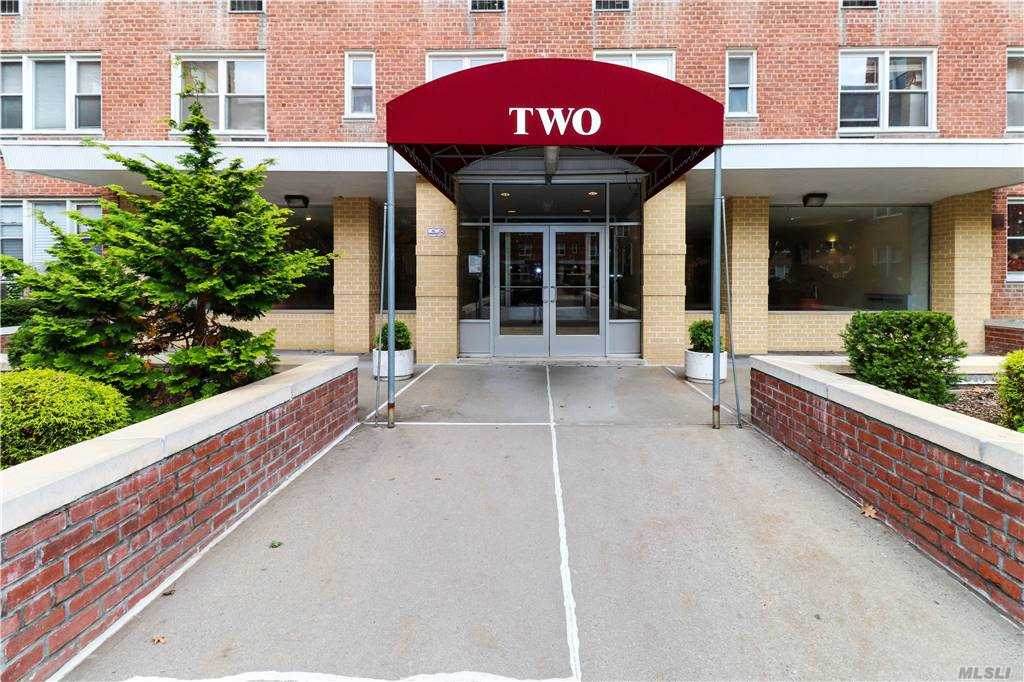 2 Sadore Lane - Photo 1
