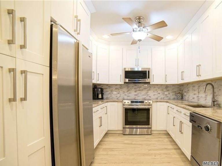 100 Harbor View Drive - Photo 1