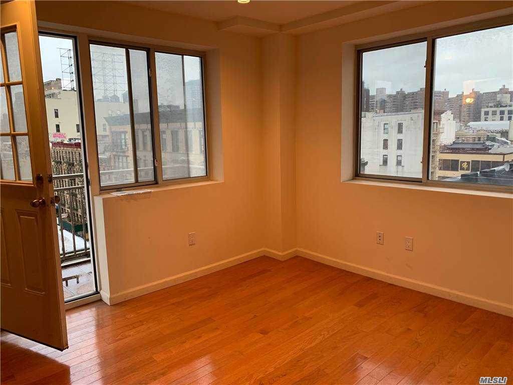 88 Canal Street - Photo 1