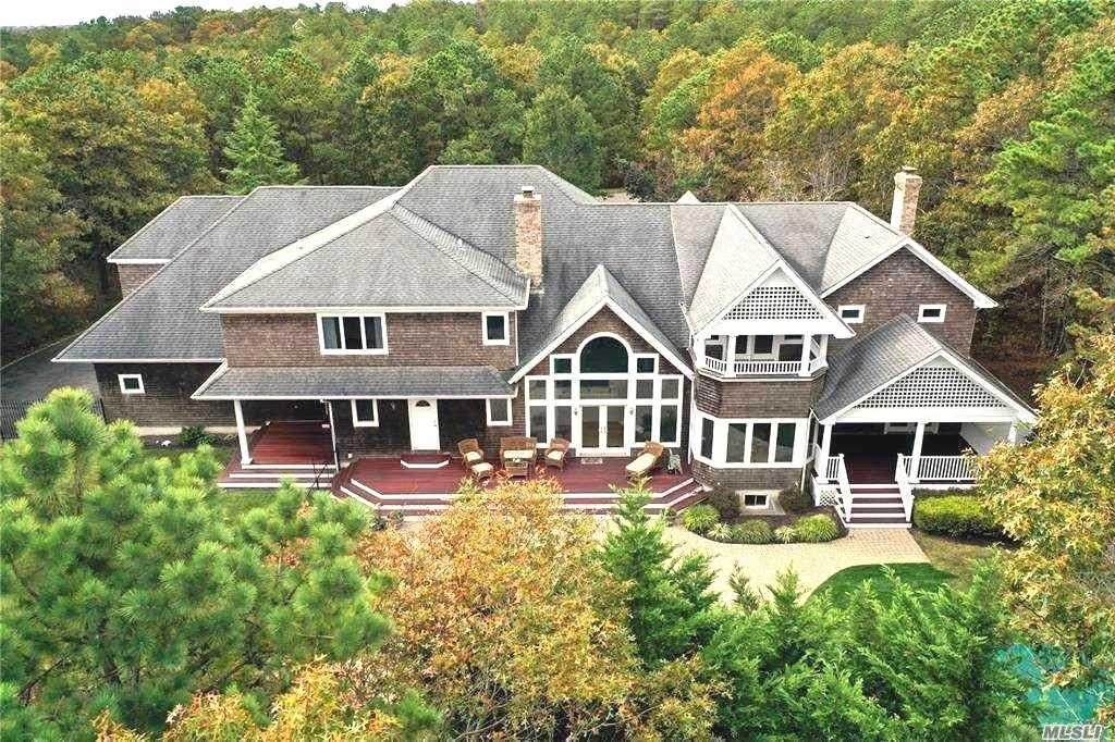 18 Henrys Hollow Ct - Photo 1