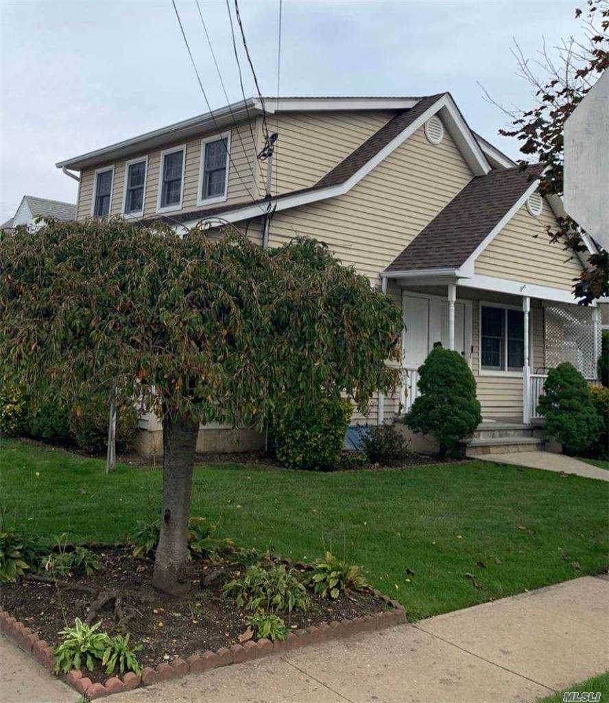 60 Jackson Avenue - Photo 1