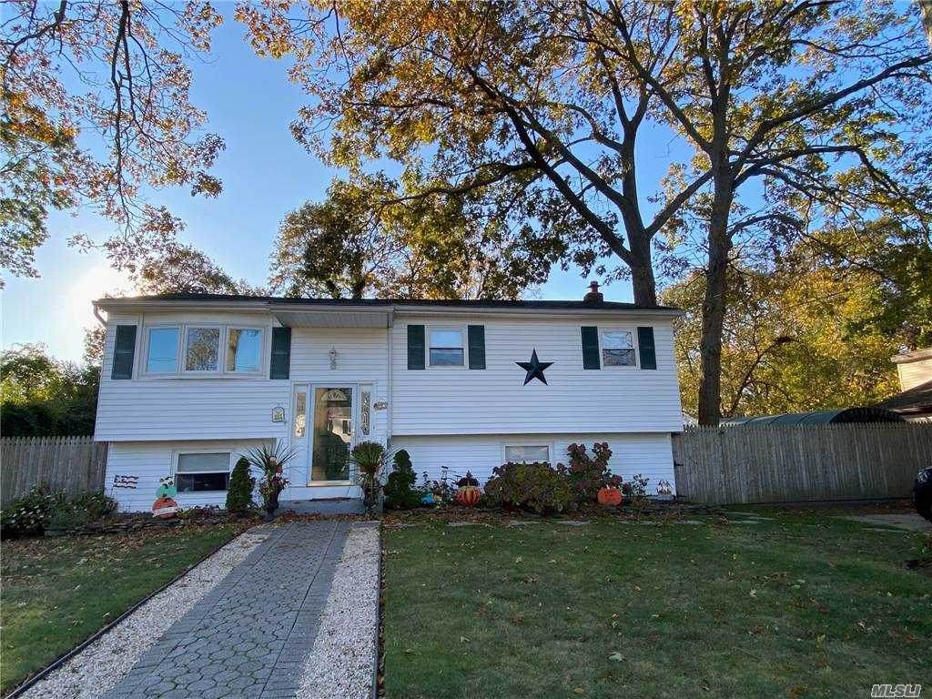 58 Hawthorne Ave - Photo 1
