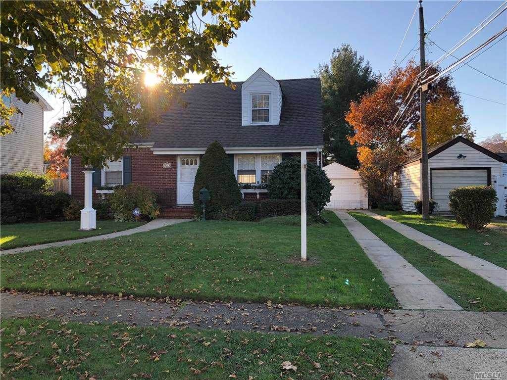21 Wellington Road - Photo 1
