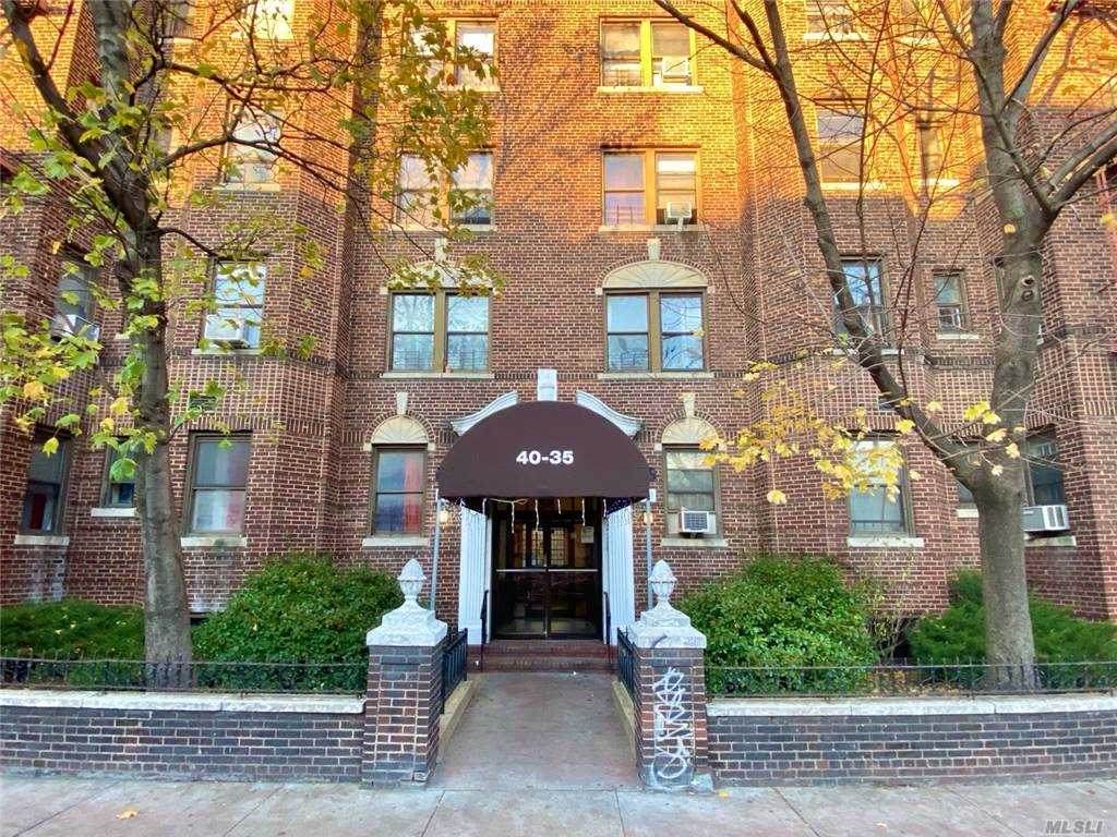 40-35 Ithaca Street - Photo 1