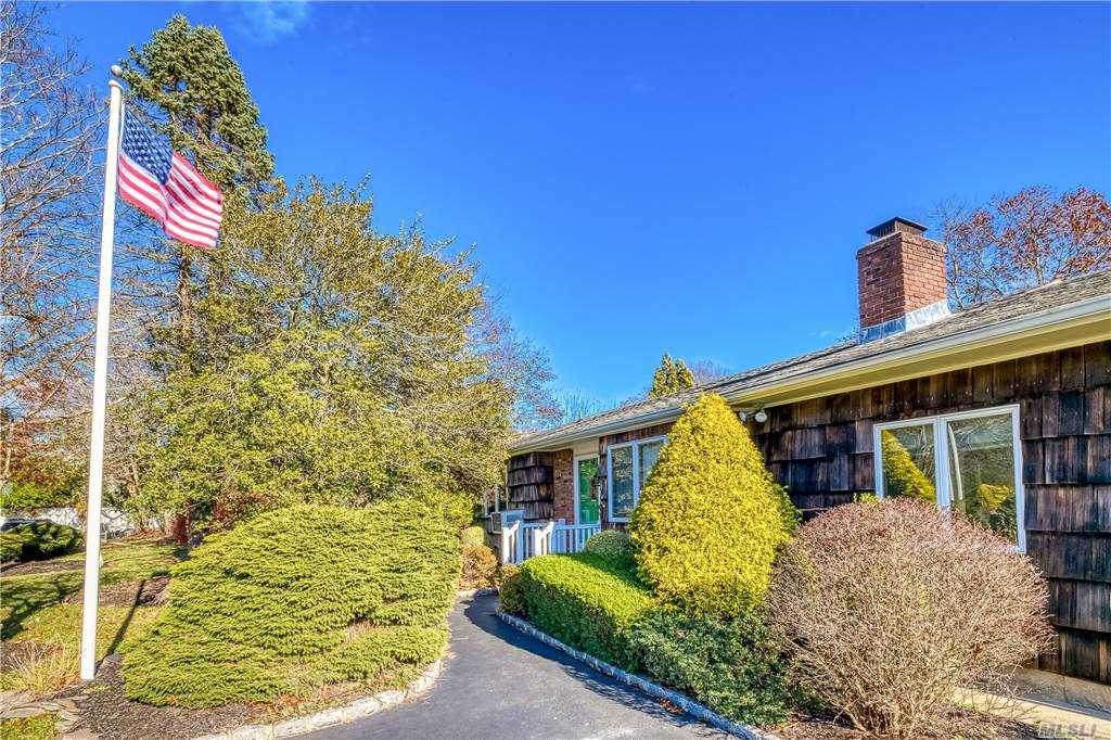 27 Woodbine Ln - Photo 1