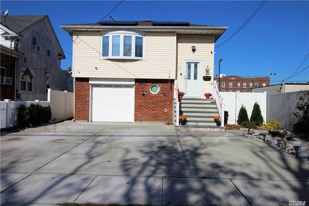 10 Perkins Avenue - Photo 1