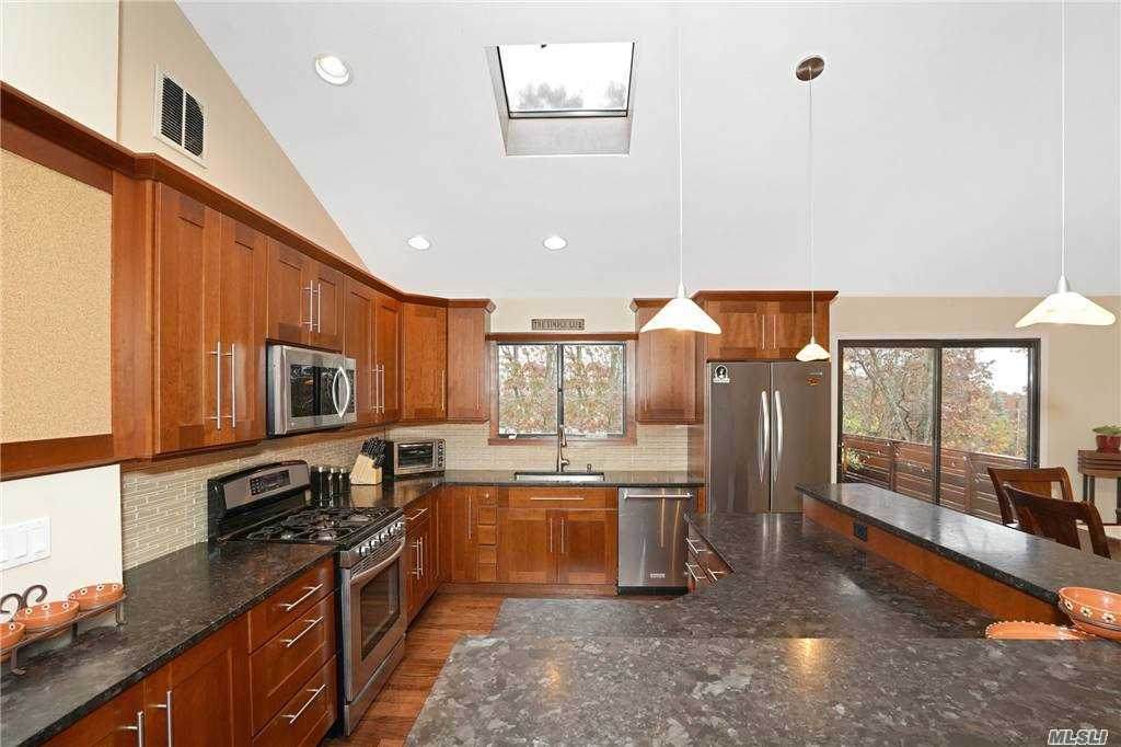 76 Highview Drive - Photo 1