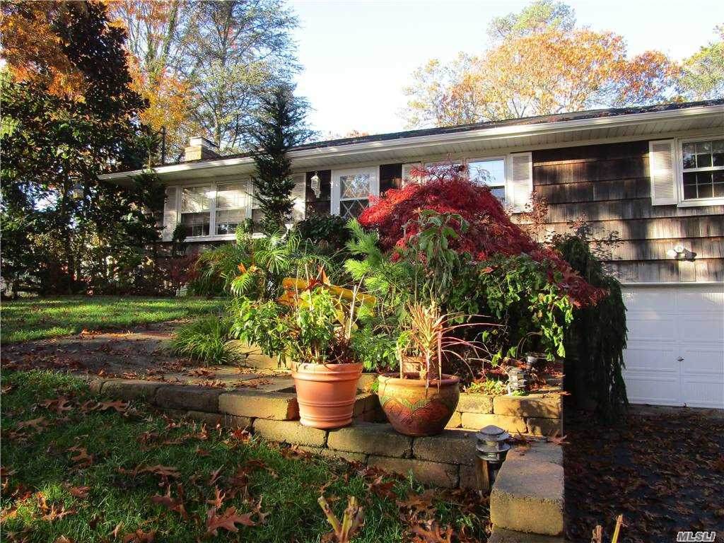4 Pine Ct - Photo 1