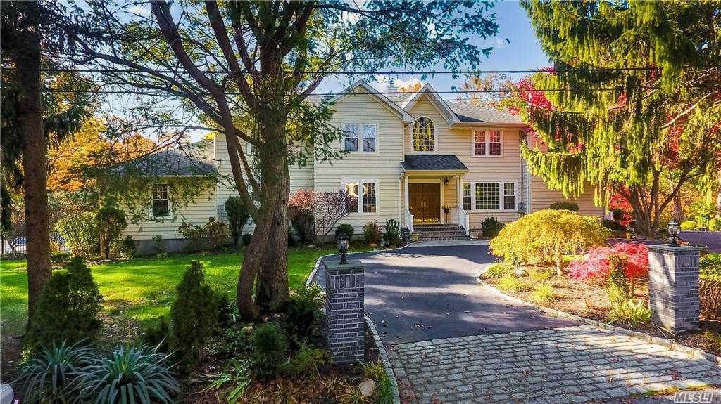 16 Oak Lane - Photo 1