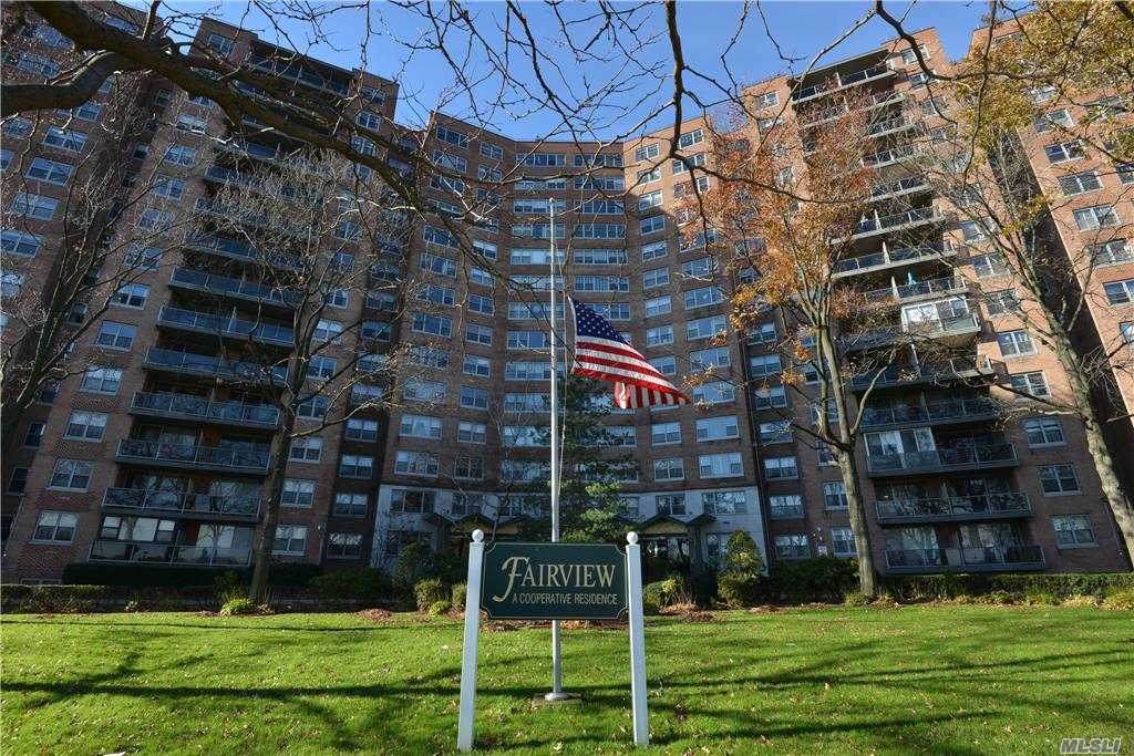 61-20 Grand Central Parkway - Photo 1