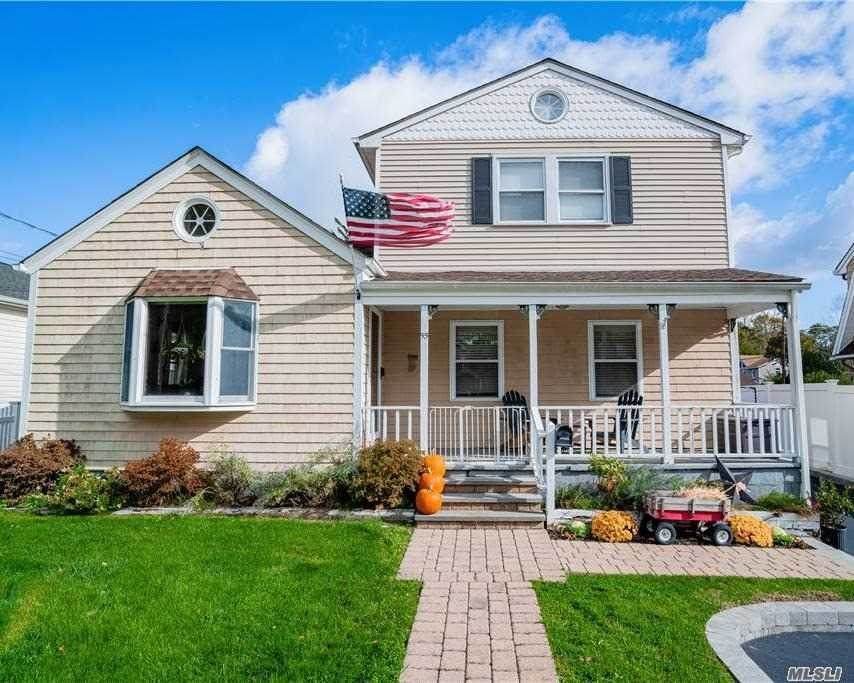 55 Lou Ave - Photo 1