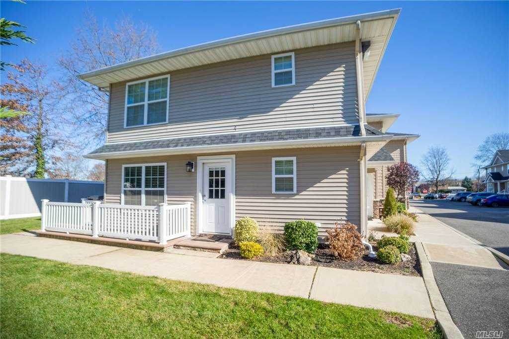 723 Carman Avenue - Photo 1