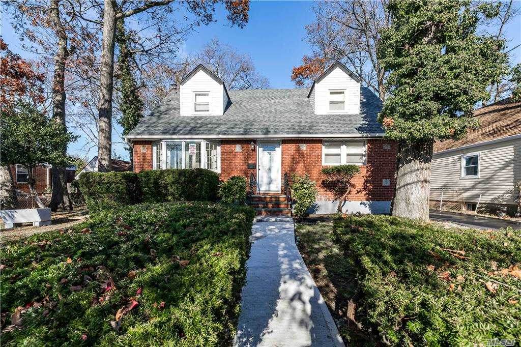 75 Chase St - Photo 1