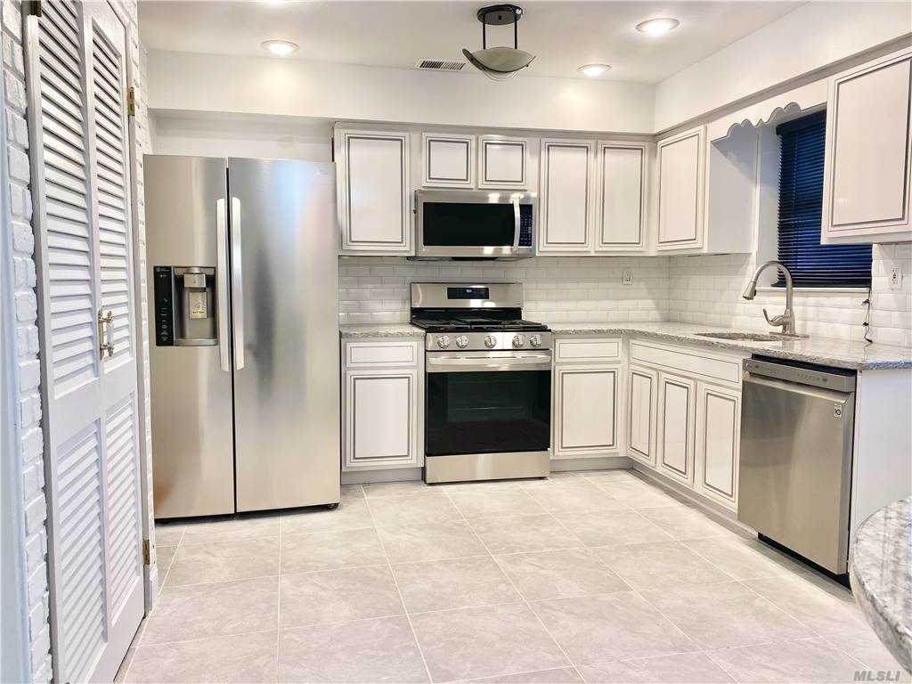 676 Front St - Photo 1