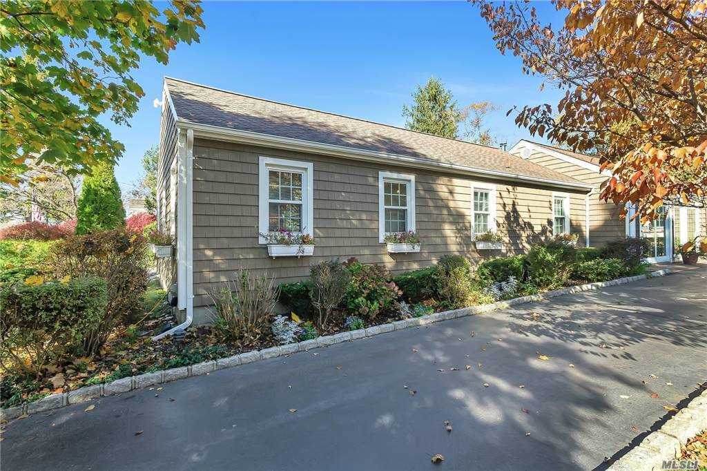 12 Hemlock Avenue - Photo 1