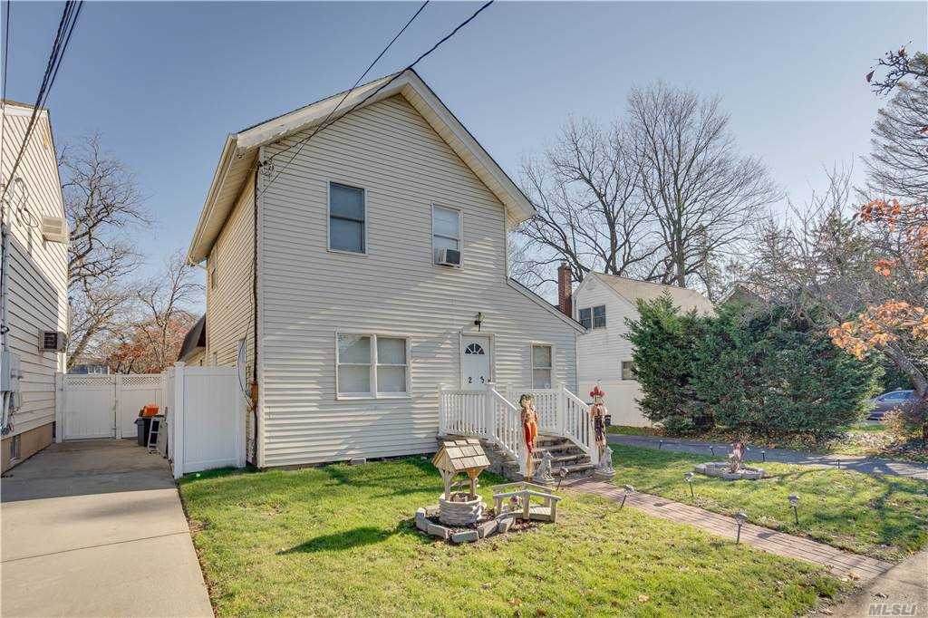 23 Rose Street - Photo 1