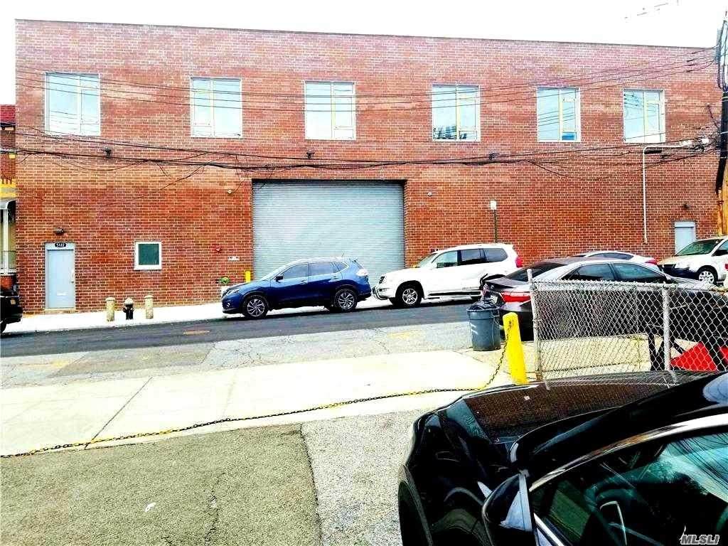51-22 58th Pl Place - Photo 1