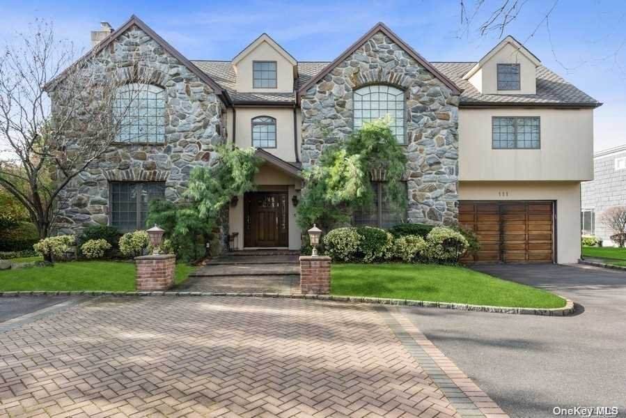 111 Willow Road - Photo 1